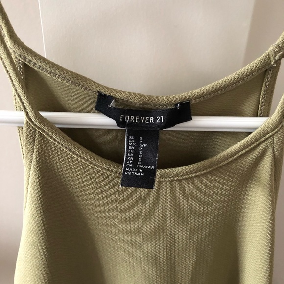 Forever 21 halter dress - size small - Picture 2 of 3